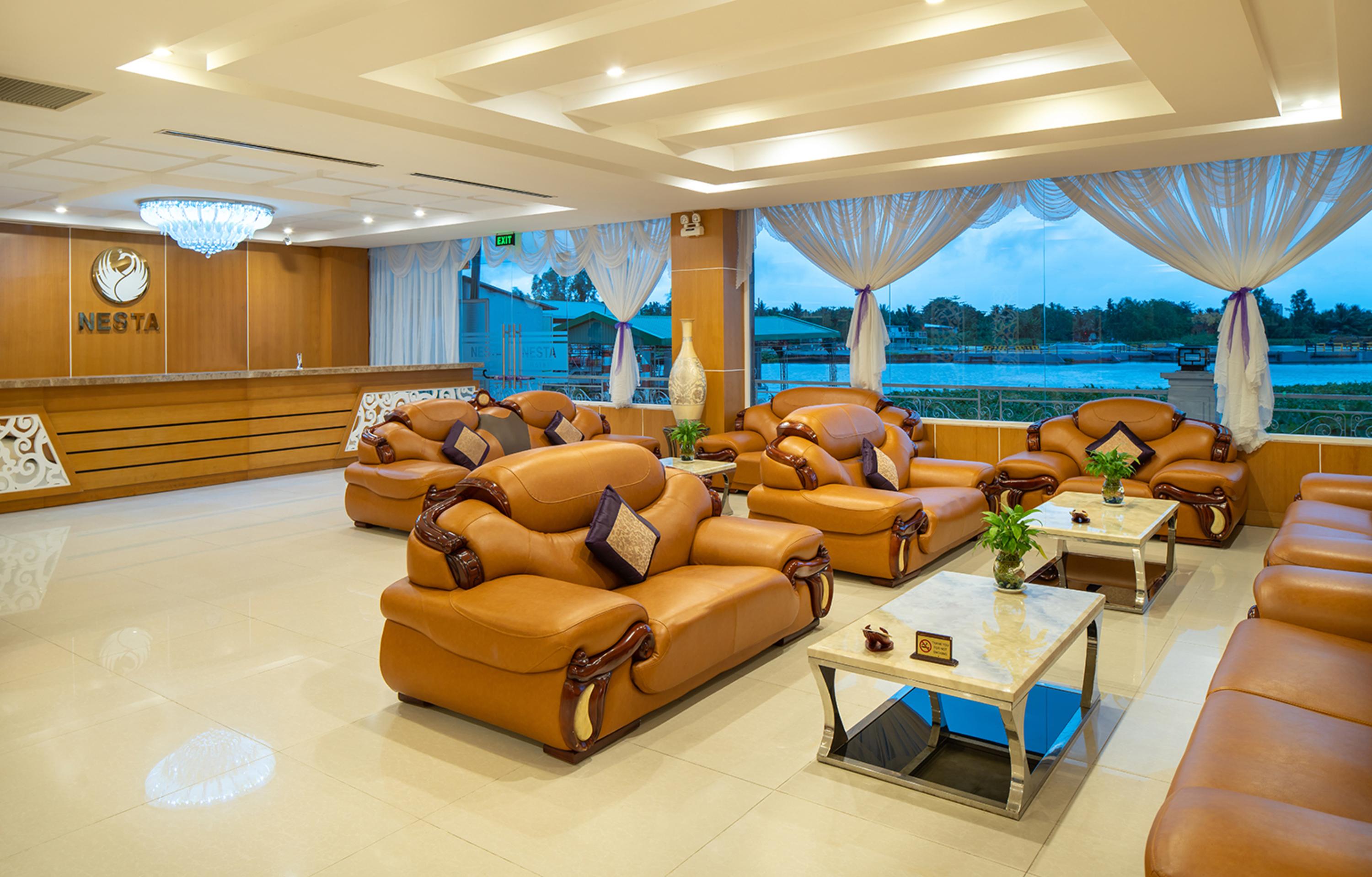 Nesta Hotel Cần Thơ Extérieur photo