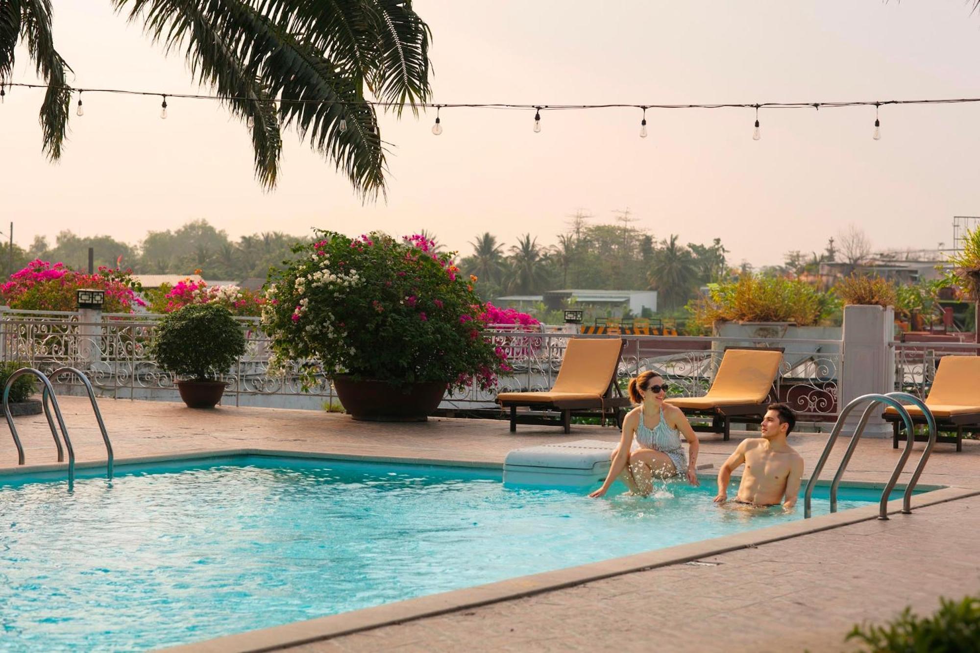 Nesta Hotel Cần Thơ Extérieur photo