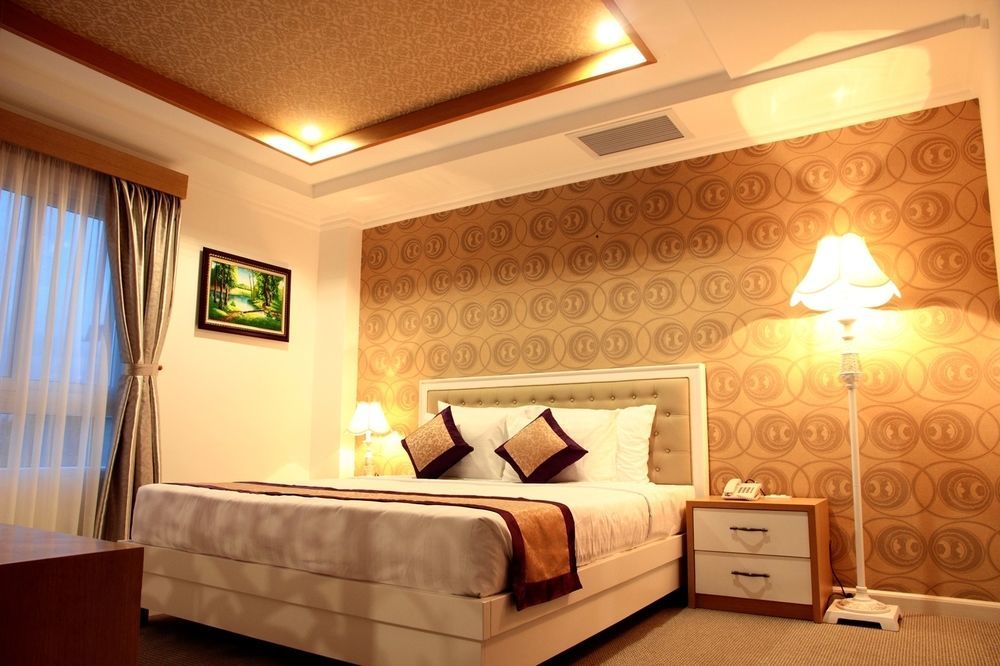 Nesta Hotel Cần Thơ Extérieur photo