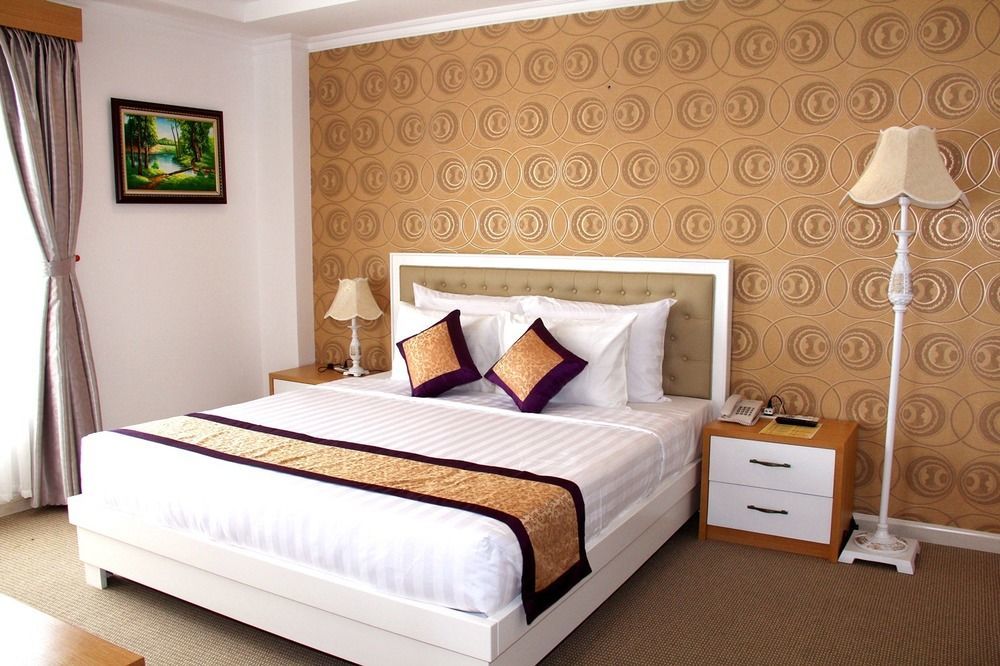 Nesta Hotel Cần Thơ Extérieur photo